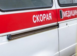 Автоледи "снесла" пенсионера на пешеходном переходе в Волжском Автоледи "снесла" пенсионера на пешеходном переходе в Волжском
