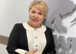 Депутат Госдумы Ирина Гусева рассказала волжанам, как получить выплату на школьников Депутат Госдумы Ирина Гусева рассказала волжанам, как получить выплату на школьников