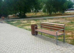 На благоустройство двух дворовых территорий в Волжском потратят почти 2 миллиона На благоустройство двух дворовых территорий в Волжском потратят почти 2 миллиона