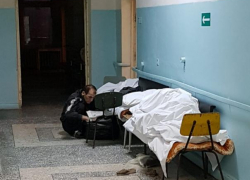 Пензенский синдром в Волжском: нанокровати на табуретах Пензенский синдром в Волжском: нанокровати на табуретах