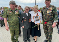 Ирина Гусева не приостановила работу на праздники: депутат встретилась с жителями Волжского Ирина Гусева не приостановила работу на праздники: депутат встретилась с жителями Волжского