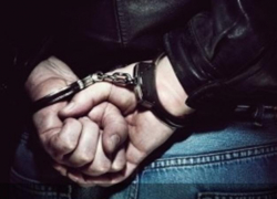 В Волжском 19-летнего студента задержали с тысячами наркодоз В Волжском 19-летнего студента задержали с тысячами наркодоз