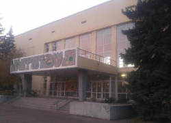 В Волжском "Русинку" объединят с ДТДМ В Волжском "Русинку" объединят с ДТДМ
