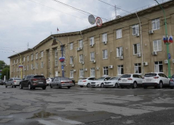 Депутаты провели встречу с многодетными семьями Волжского Депутаты провели встречу с многодетными семьями Волжского