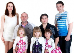 Светлана Джигарос: "У меня нет приемных детей – они мне родные" Светлана Джигарос: "У меня нет приемных детей – они мне родные"