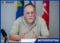 Карантинные меры, «Последний звонок», детские лагеря: о чем говорят в мэрии Волжского Карантинные меры, «Последний звонок», детские лагеря: о чем говорят в мэрии Волжского