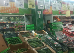 В "Карусели" самые дешевые и самые дорогие огурцы в Волжском В "Карусели" самые дешевые и самые дорогие огурцы в Волжском