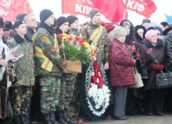 В Волжском почтили память павших героев Сталинградской битвы В Волжском почтили память павших героев Сталинградской битвы