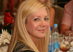 Лариса Сизоненко утерла нос коллегам-депутатам Волжской гордумы со своим пятимиллионным доходом Лариса Сизоненко утерла нос коллегам-депутатам Волжской гордумы со своим пятимиллионным доходом