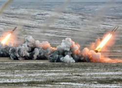 На полигоне Прудбой начали испытывать смерхмощные снаряды объемного взрыва На полигоне Прудбой начали испытывать смерхмощные снаряды объемного взрыва