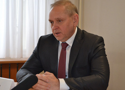 Прокуратура заставила мэра Волжского заплатить восемь миллионов за ремонт на улице Карбышева Прокуратура заставила мэра Волжского заплатить восемь миллионов за ремонт на улице Карбышева
