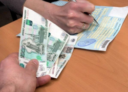 Трое волжан заплатили врачу и получили фиктивные больничные листы Трое волжан заплатили врачу и получили фиктивные больничные листы
