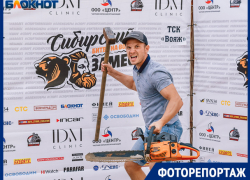 Настоящий замес со спортивным шоу, танцами и музыкой устроили волгоградцы Настоящий замес со спортивным шоу, танцами и музыкой устроили волгоградцы