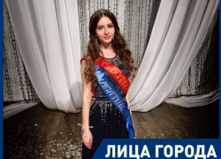 На "Мисс Волжский" перед выходом на сцену мне локтем ударили в глаз, - победительница Алена Федорова На "Мисс Волжский" перед выходом на сцену мне локтем ударили в глаз, - победительница Алена Федорова