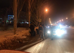 В Волжском сбили двух пешеходов В Волжском сбили двух пешеходов