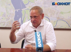 Глава Волжского ответил на вопросы волжан из прямого эфира Глава Волжского ответил на вопросы волжан из прямого эфира