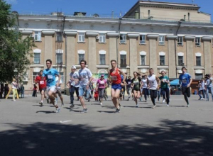 Выходные в Волжском: велопробег, танцы и ретро-фотографии Выходные в Волжском: велопробег, танцы и ретро-фотографии