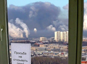 В 39 квартале смертельно воняет заводом, - волжанка В 39 квартале смертельно воняет заводом, - волжанка