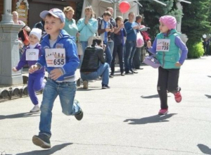 Юные волжане решили показать городу свою выносливость в «Кроссе нации» Юные волжане решили показать городу свою выносливость в «Кроссе нации»