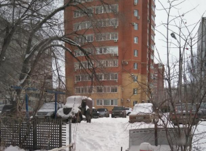 В Волжском заметили легендарный раритетный автомобиль В Волжском заметили легендарный раритетный автомобиль