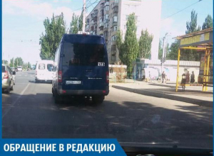 Волжские маршрутчики высаживают пассажиров посреди дороги, - волжанин Волжские маршрутчики высаживают пассажиров посреди дороги, - волжанин
