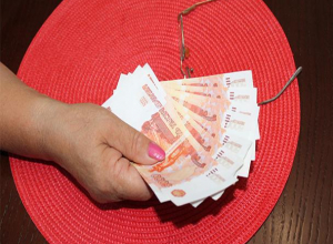 Взятку в размере 20 тысяч рублей попытался предложить иностранец майору полиции в Среднеахтубинском районе Взятку в размере 20 тысяч рублей попытался предложить иностранец майору полиции в Среднеахтубинском районе