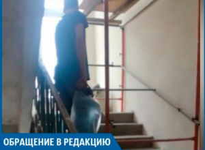Судебные приставы устроили ремонт на время приема граждан Судебные приставы устроили ремонт на время приема граждан