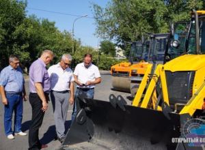 В муниципальном технопарке прибыло: в Волжский доставили новый транспорт В муниципальном технопарке прибыло: в Волжский доставили новый транспорт