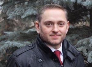 Популярное приложение показало, как выглядели бы политики Волжского в образе секс-символа и женском обличье Популярное приложение показало, как выглядели бы политики Волжского в образе секс-символа и женском обличье