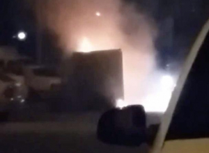 Новая традиция: волжане устроили пожар посреди двора в Старый Новый год Новая традиция: волжане устроили пожар посреди двора в Старый Новый год