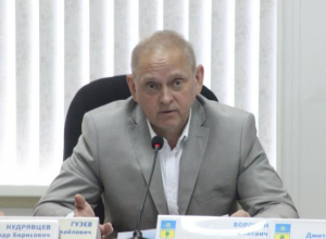 Мэр Волжского Игорь Воронин рассказал о своих достижениях Мэр Волжского Игорь Воронин рассказал о своих достижениях