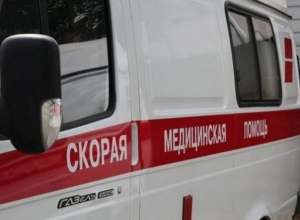 Недобросовестный пешеход попал под колеса машины в Волжском Недобросовестный пешеход попал под колеса машины в Волжском
