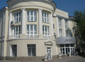 В Волжском продается квартира в объекте культурного наследия В Волжском продается квартира в объекте культурного наследия