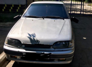 Хулиганы разделались с чужим авто за пару часов в Волжском Хулиганы разделались с чужим авто за пару часов в Волжском