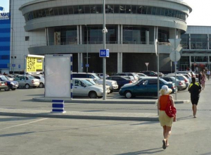 20-летняя волжанка пострадала в аварии на парковке ТЦ 20-летняя волжанка пострадала в аварии на парковке ТЦ