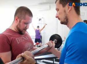 Осторожно, цензура: герои «Сбросить лишнее» заматерились Осторожно, цензура: герои «Сбросить лишнее» заматерились