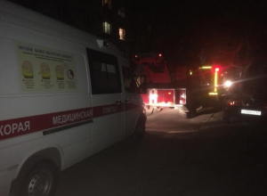Волжанам пришлось самим тушить пожар на улице Машиностроителей Волжанам пришлось самим тушить пожар на улице Машиностроителей