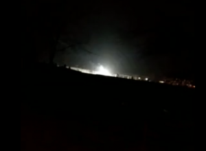 Непонятное свечение на Волжской ГЭС напугало горожан Непонятное свечение на Волжской ГЭС напугало горожан