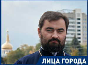 Некоторые волжане устраивают из Крещения Господне балаган, - настоятель храма Юрий Гарбуз Некоторые волжане устраивают из Крещения Господне балаган, - настоятель храма Юрий Гарбуз
