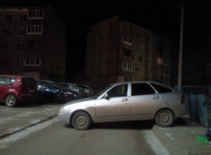 Волжане «мучаются» в догадках: автохамство или нелепый случай Волжане «мучаются» в догадках: автохамство или нелепый случай
