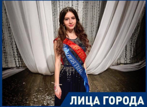 На «Мисс Волжский» перед выходом на сцену мне локтем ударили в глаз, - победительница Алена Федорова На «Мисс Волжский» перед выходом на сцену мне локтем ударили в глаз, - победительница Алена Федорова