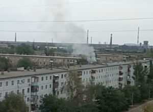 Горящий провод упал на балкон, - волжанин о ЧП Горящий провод упал на балкон, - волжанин о ЧП