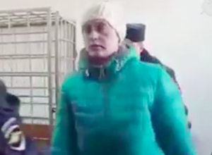 Молодая волгоградка своими руками задушила 9-месячного ребенка и выбросила его на помойку Молодая волгоградка своими руками задушила 9-месячного ребенка и выбросила его на помойку