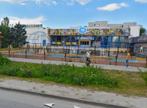 Новая площадь у «Юности» в Волжском стоит 3 миллиона Новая площадь у «Юности» в Волжском стоит 3 миллиона