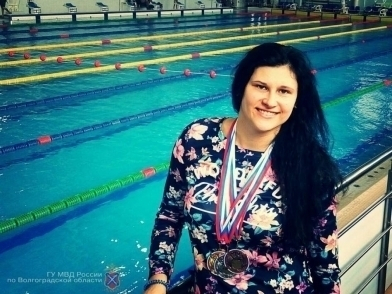 Эксперт-криминалист из Волжского завоевала три медали на Чемпионате России по плаванию Эксперт-криминалист из Волжского завоевала три медали на Чемпионате России по плаванию