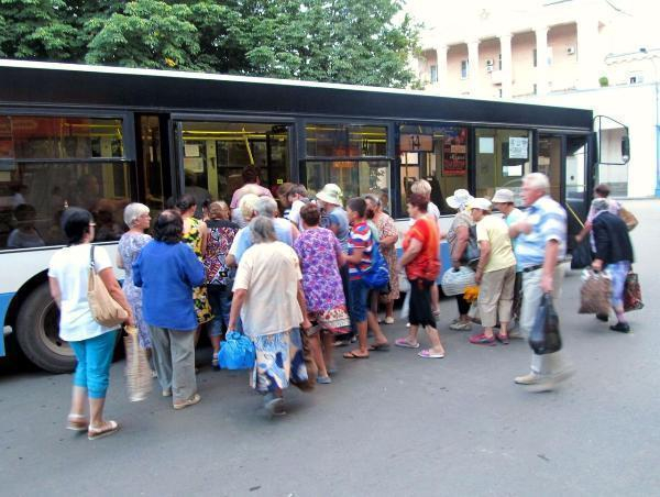 Волжане оценили уровень развития транспортной системы на твердую пятерку из десяти Волжане оценили уровень развития транспортной системы на твердую пятерку из десяти