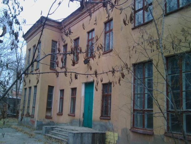 В Волжском решили продать здание церкви за 9 миллионов В Волжском решили продать здание церкви за 9 миллионов
