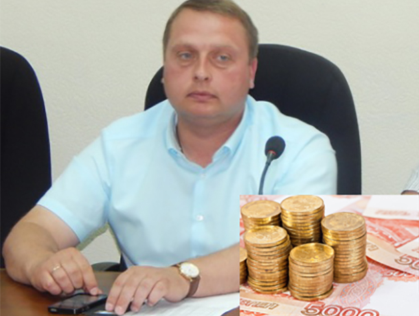Руководитель «Комбината благоустройства» Павел Целковский зажал более 12 миллионов подрядчикам Руководитель «Комбината благоустройства» Павел Целковский зажал более 12 миллионов подрядчикам