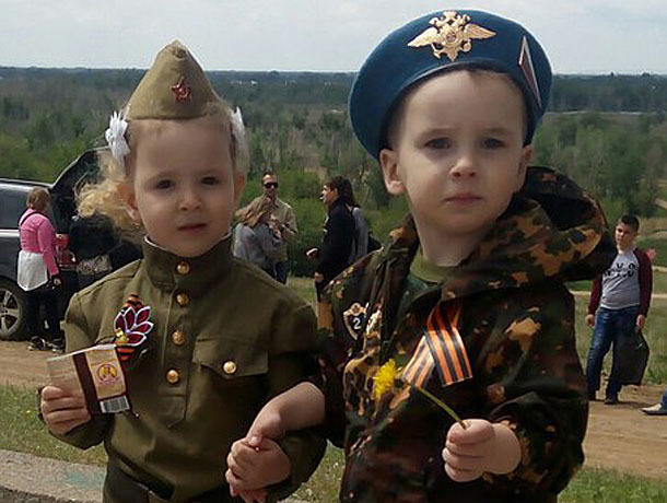 На улицах Волжского прошел Парад Победы На улицах Волжского прошел Парад Победы