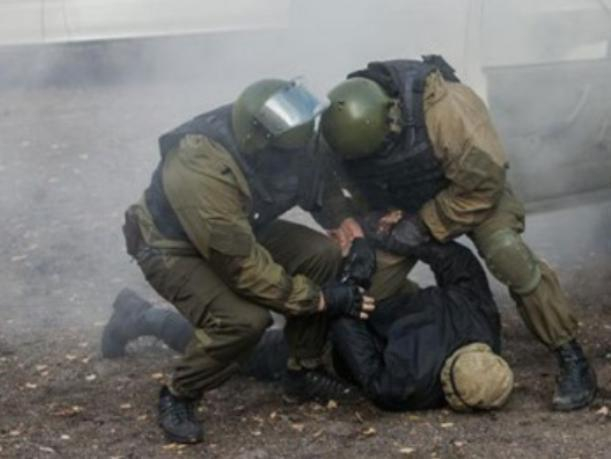 В Волжском проводятся учения по предотвращению терактов В Волжском проводятся учения по предотвращению терактов